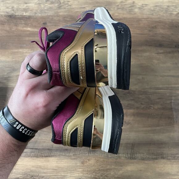 New Balance Revlite 1550 Metallic Gold Magenta Floral WL1550MA Women’s Size 10 B - Picture 7 of 9